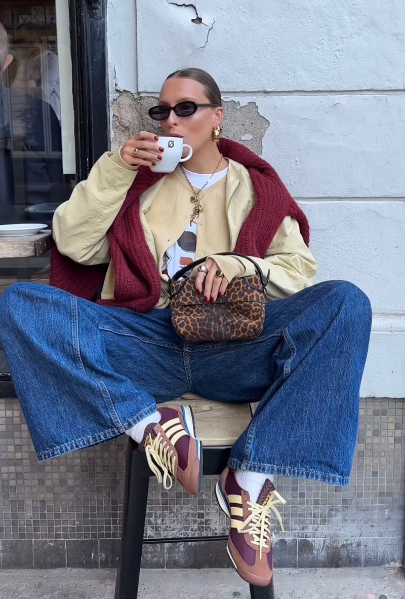 The Art of Effortless Layering: How to Transition Between Seasons